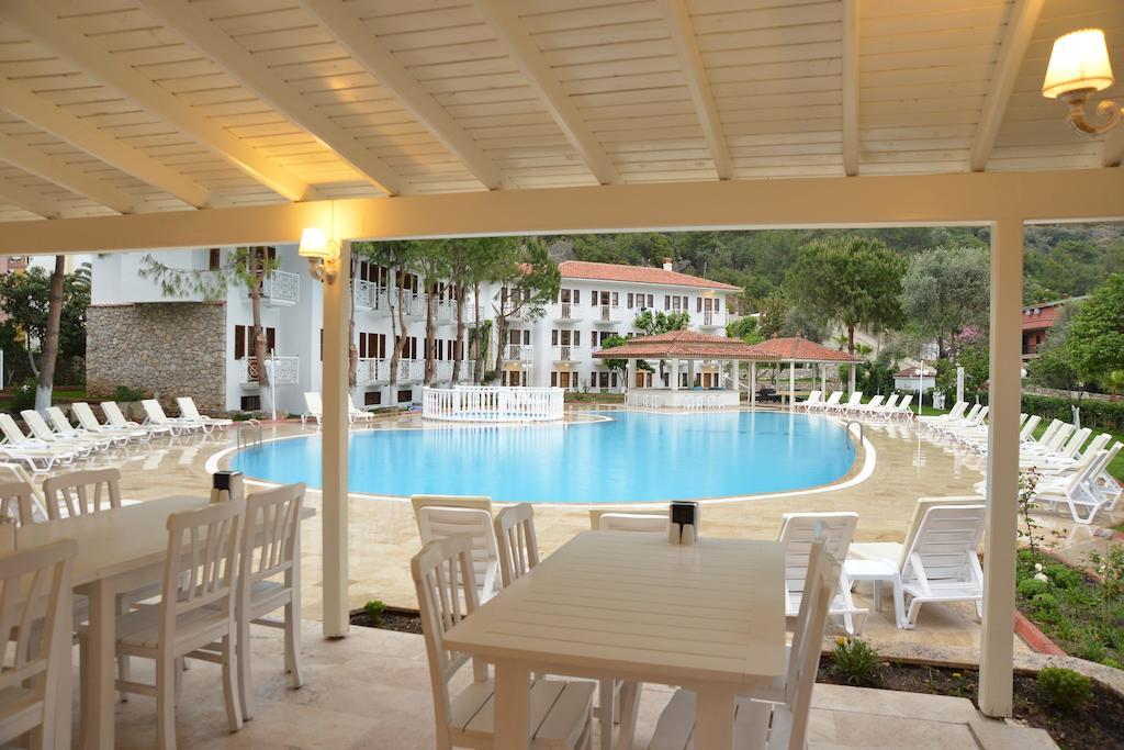 White Hotel Ölüdeniz Exterior foto